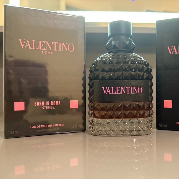 Valentino Uomo Born in Roma Intense - Picture 2 of 2